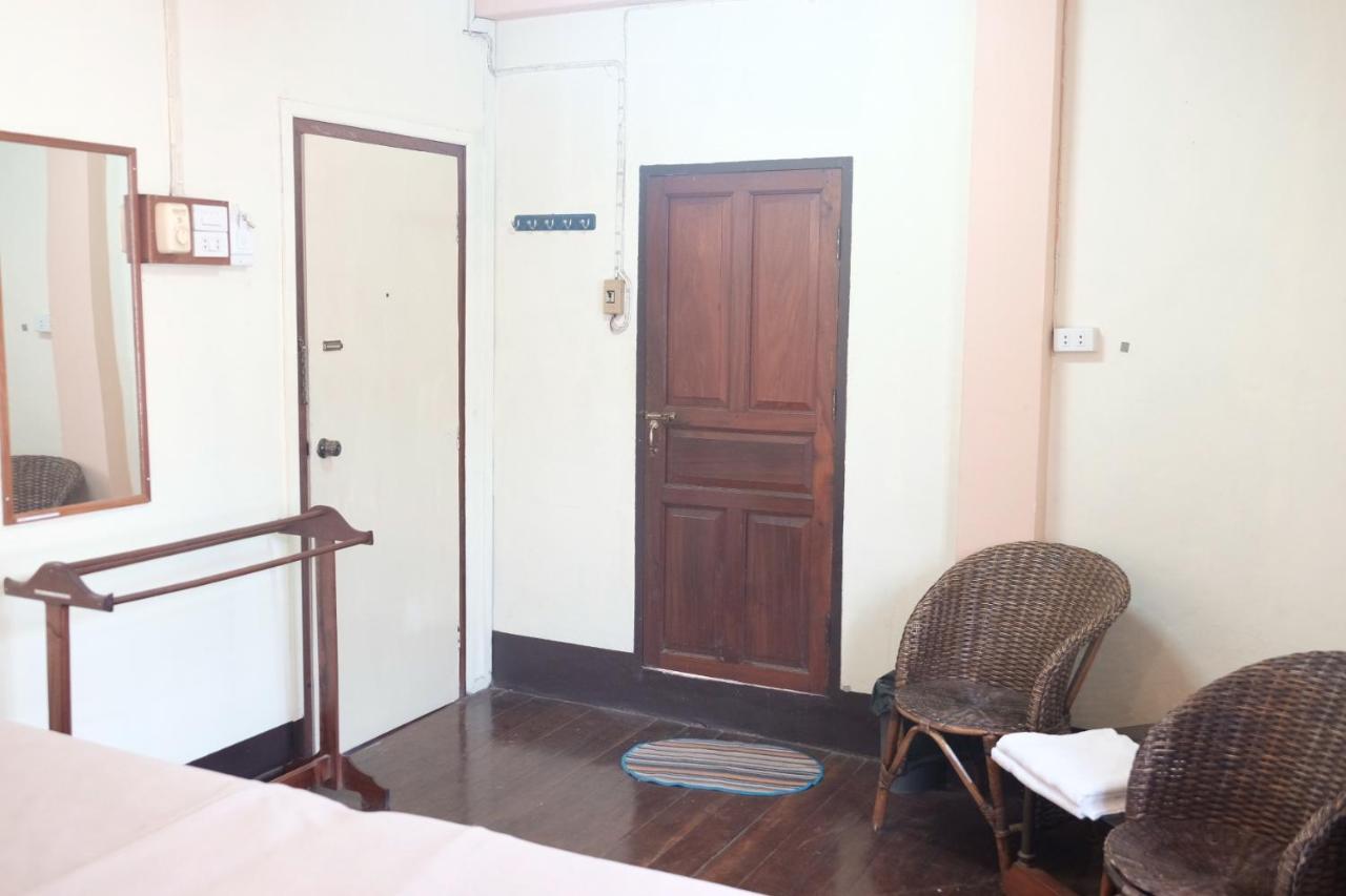 Manilath Guesthouse Ban Houayxay Habitación foto
